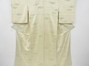 リサイクル　雲取りに古典柄小紋着物